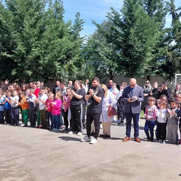 Extending organic composting scheme in rural communities (3)