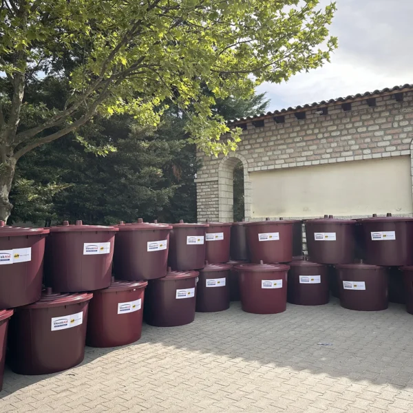 Extending organic composting scheme in rural communities (7)