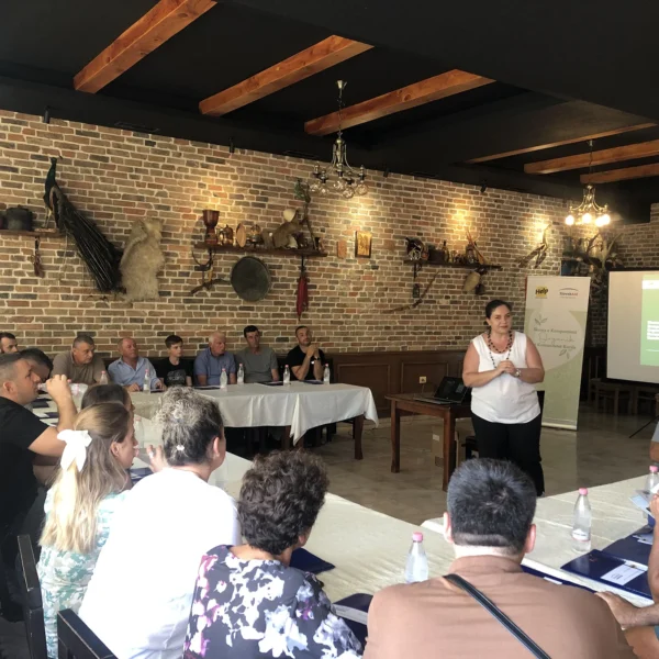 Organic composting scheme in rural communities (3)