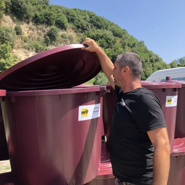 Organic composting scheme in rural communities (4)