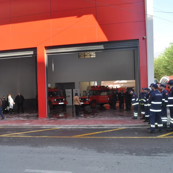 Providing two secondhand firetrucks to Tirana municipality (1)