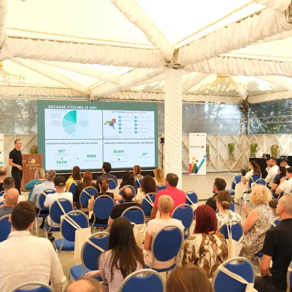 RECONOMY - Digitalization of sectors with growth potential for better economic opportunities (3)